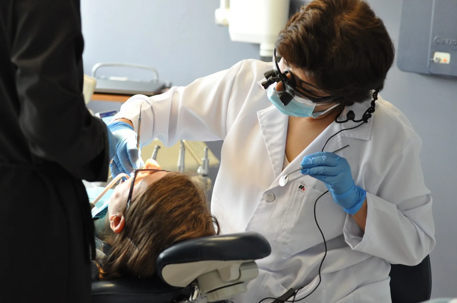 A preventive dental cleaning scene for students and routine care
